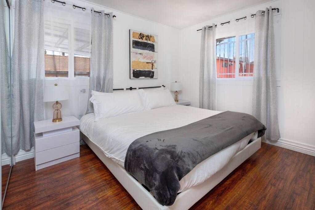 Holiday home Hollywood Vibes: Luxury 3br In Trendy West La