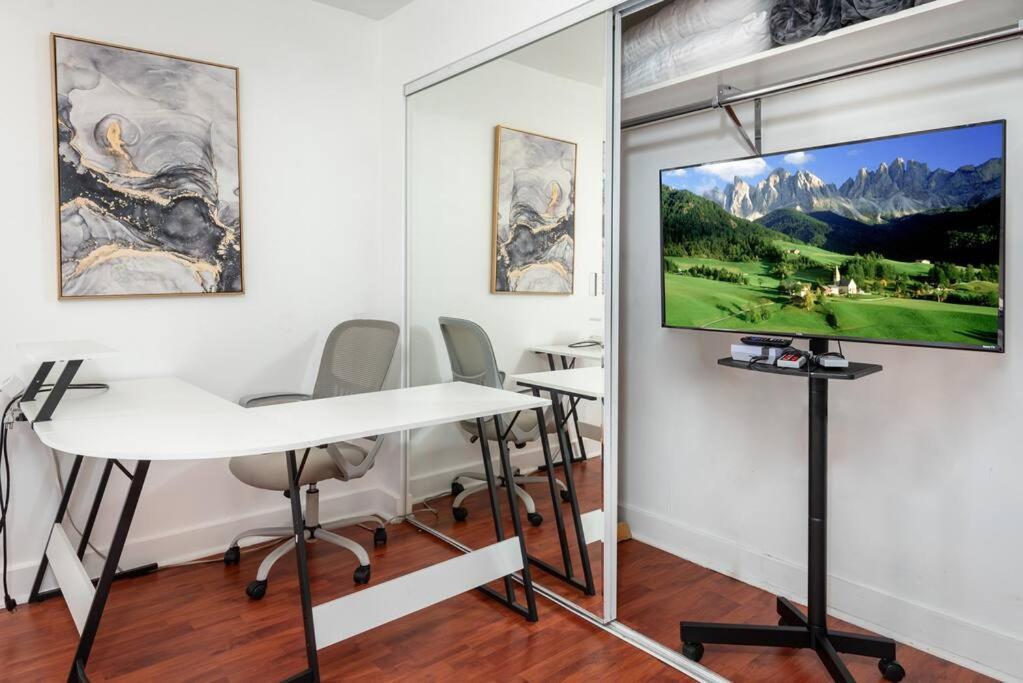 Hollywood Vibes: Luxury 3br In Trendy West La Сasa de vacaciones *